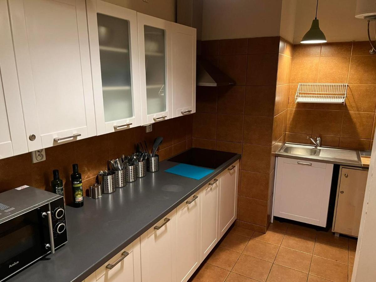 50 People Bis Apartment Kraków Exteriör bild
