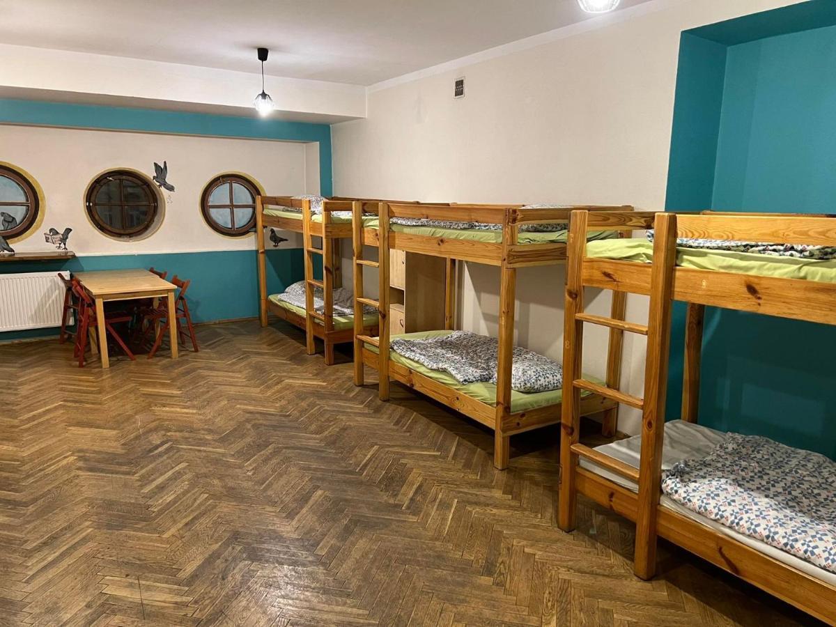 50 People Bis Apartment Kraków Exteriör bild