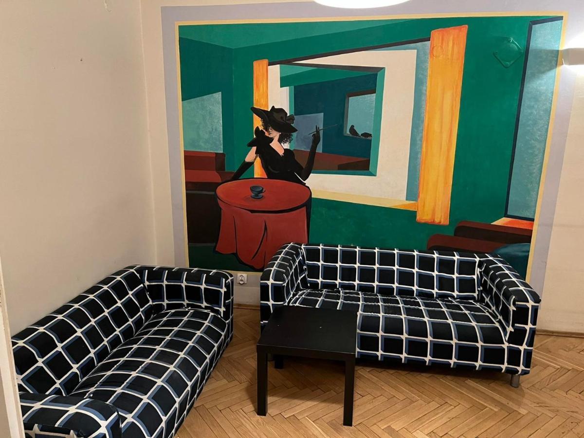 50 People Bis Apartment Kraków Exteriör bild